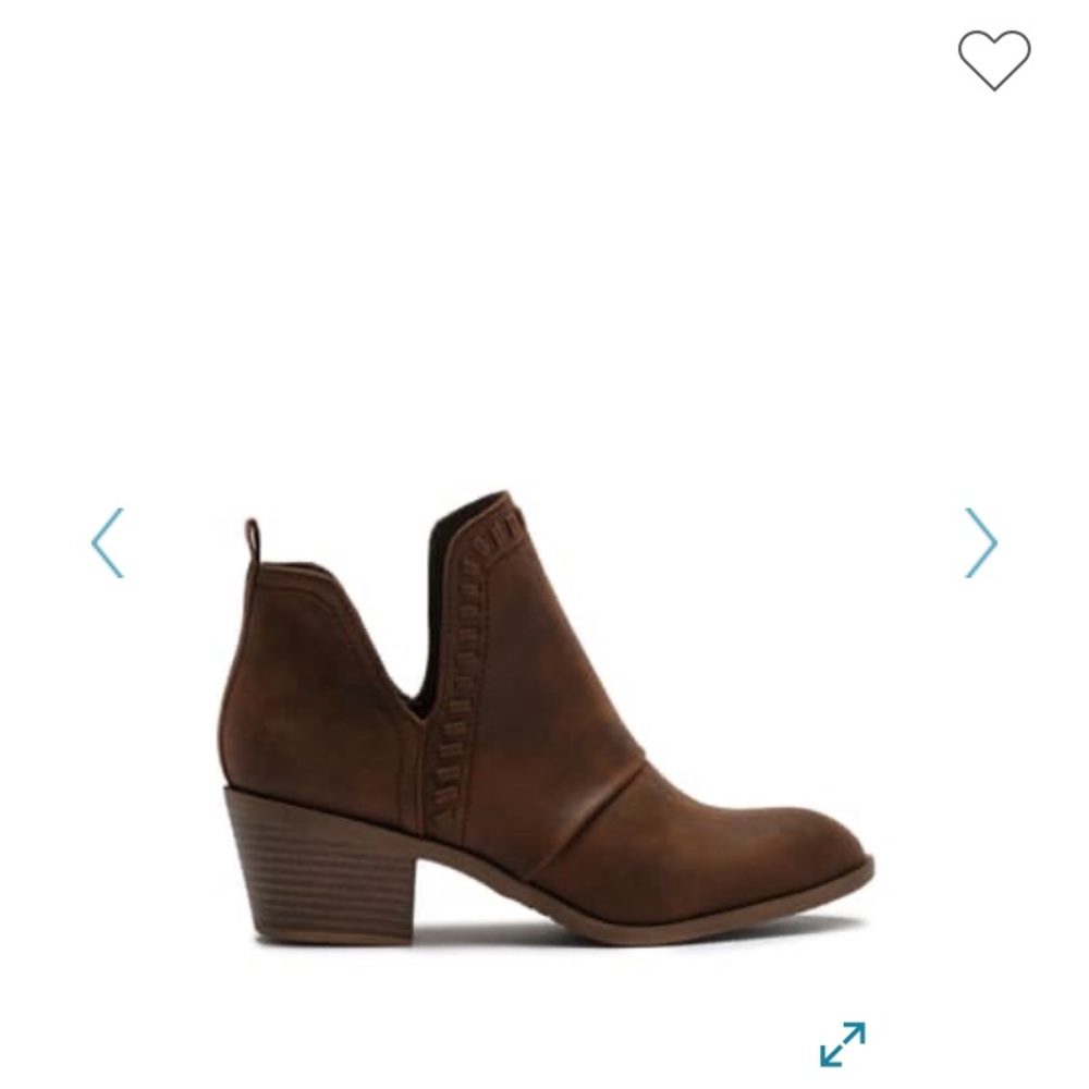 Brown bootie
